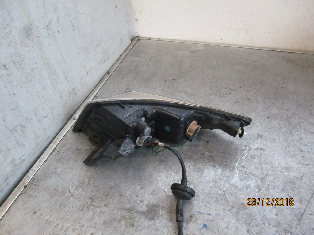 HONDA CIVIC MK8 NSR PASSENGER SIDE OUTER REAR LIGHT