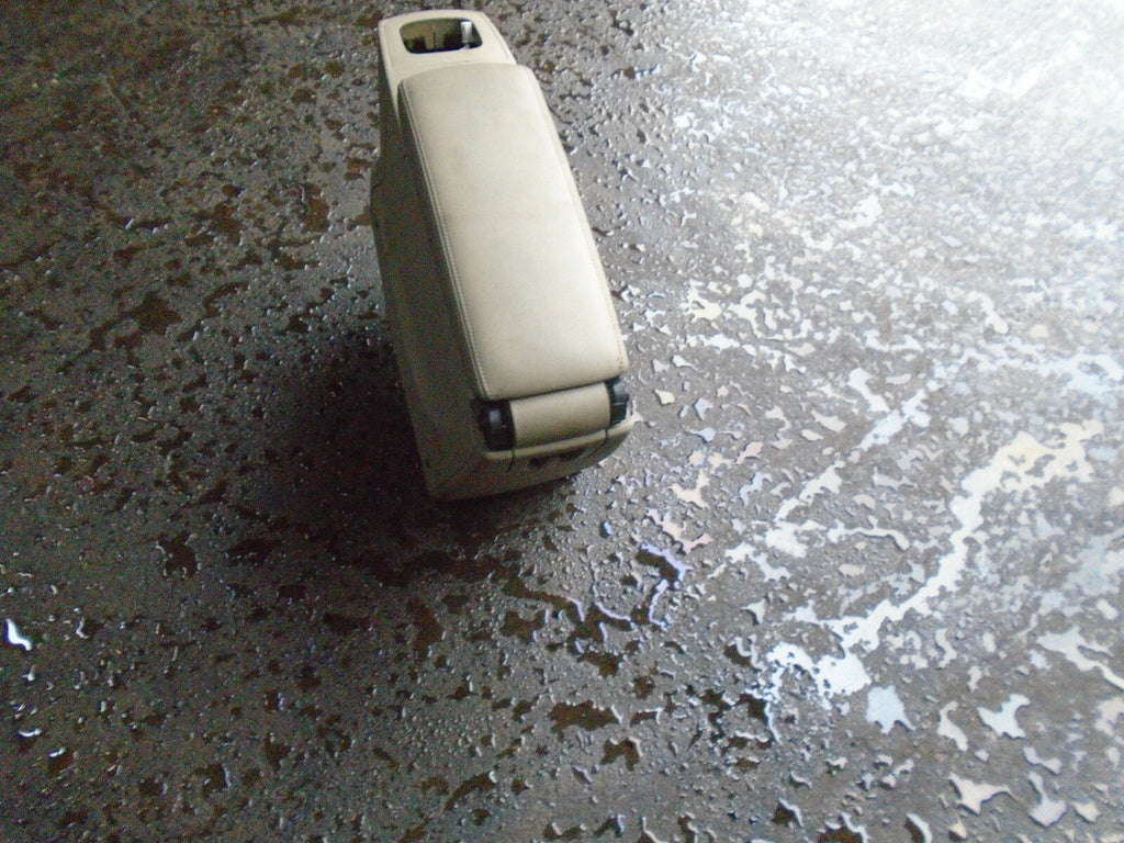 RENAULT SCENIC 2012 MK3 CENTRE ARM REST