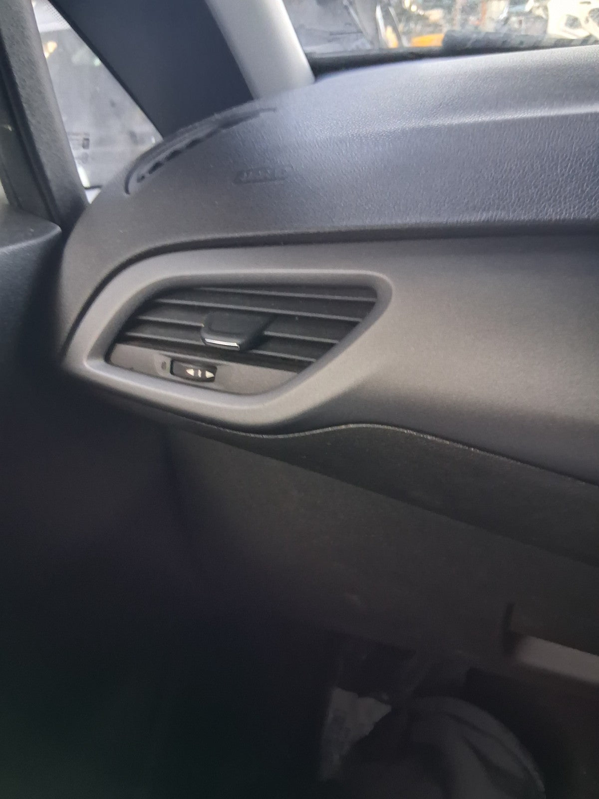 2018 VAUXHALL CORSA E CORSA VAN NSF PASSENGER SIDE FRONT LEFT AIR VENT