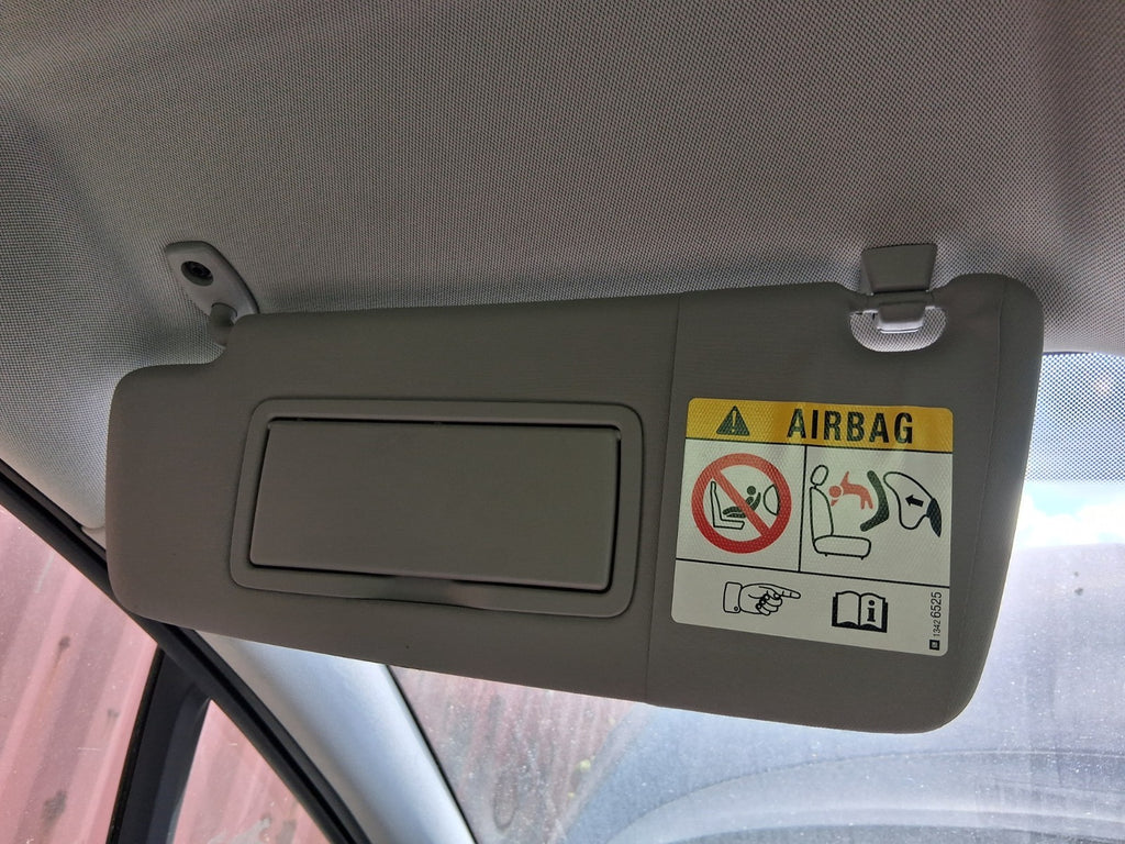 2016 VAUXHALL MERIVA B MK2 NSF PASSENGER SIDE FRONT LEFT SUN VISOR SHADE