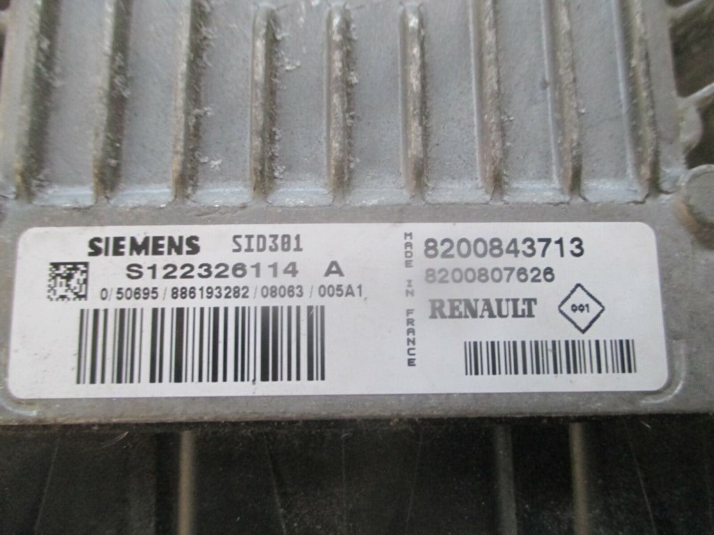 RENAULT SCENIC 2008 MK2 ENGINE CONTROL MODULE ECU 8200843713