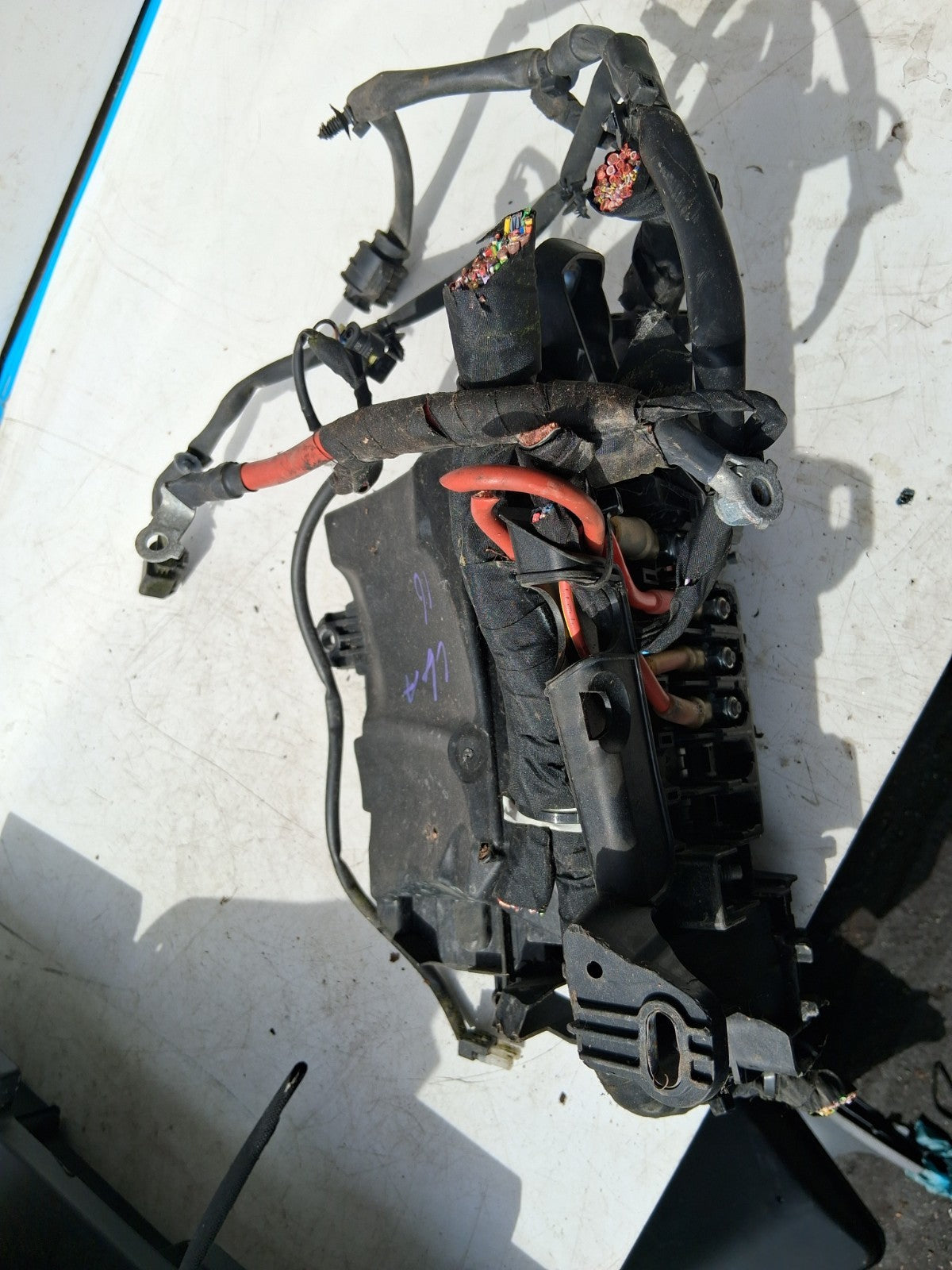 MERCEDES BENZ CLA 2016 C117 2.1 DIESEL RELAY FUSE BOX ASSEMBLY