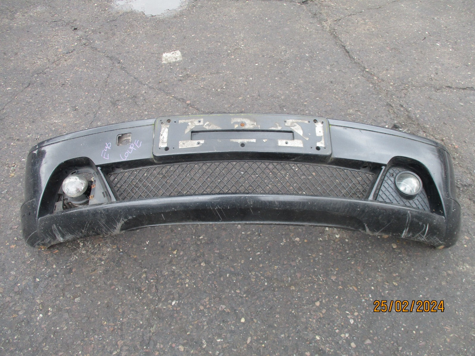 2005 BMW 3 SERIES E46 LCI COUPE FRONT BUMPER COMPLETE WITH FOG LIGHTS BLACK 475