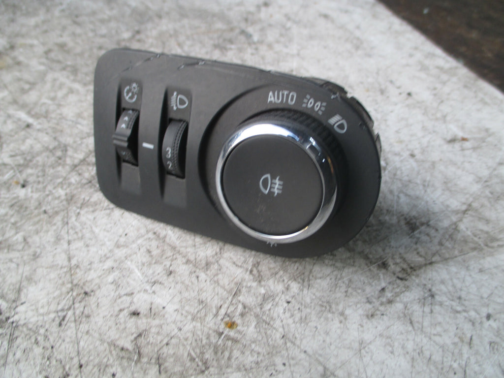 VAUXHALL CORSA F 2020 HEADLIGHT SWITCH CONTROL UNIT 39201663