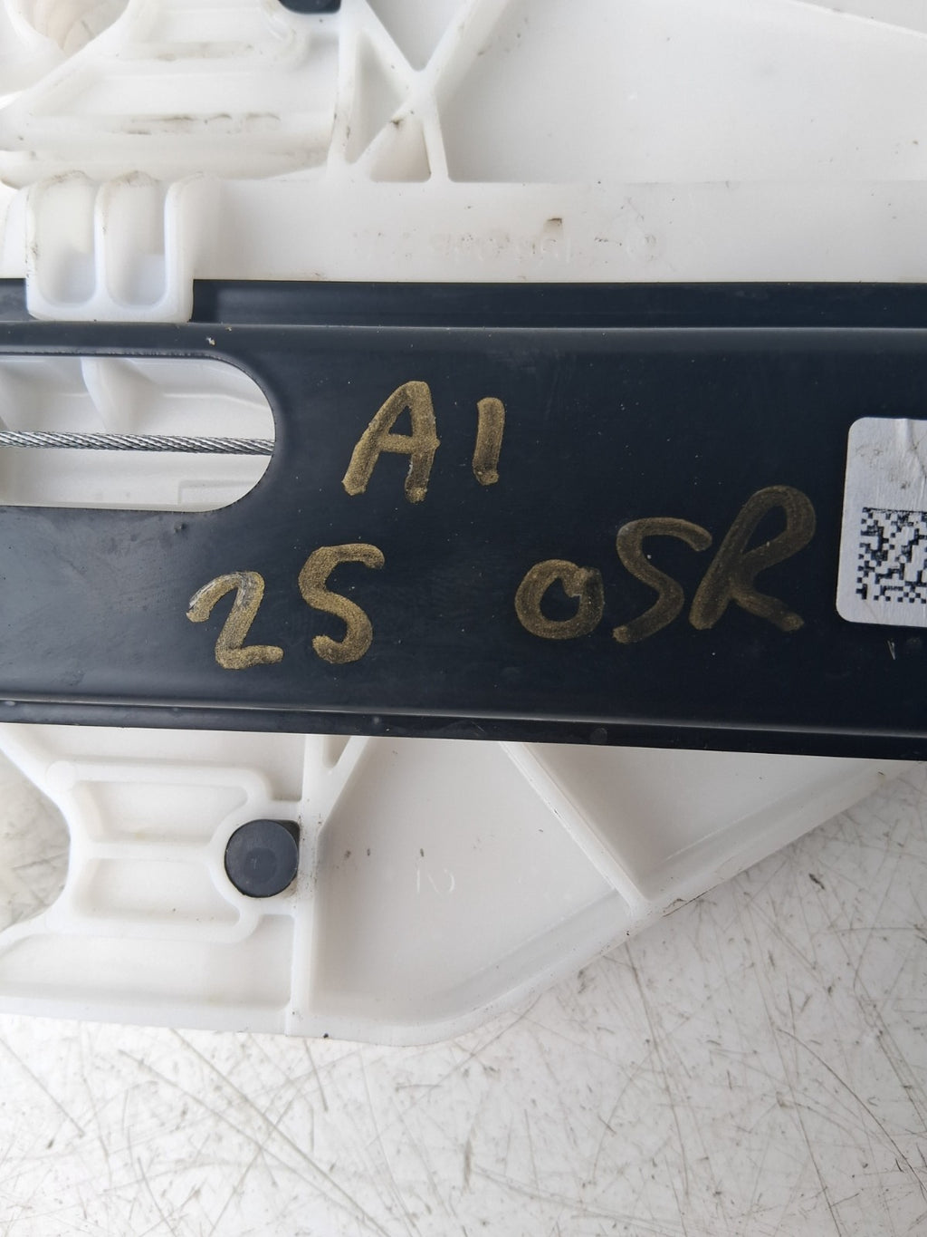 2025 AUDI A1 S GB OSR DRIVER SIDE REAR RIGHT WINDOW MOTOR REGULATOR 82G839462A