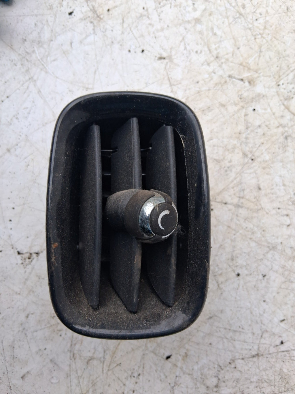 2021 BMW MINI COUNTRYMAN F60 NSF PASSENGER SIDE FRONT LEFT AIR VENT 190507