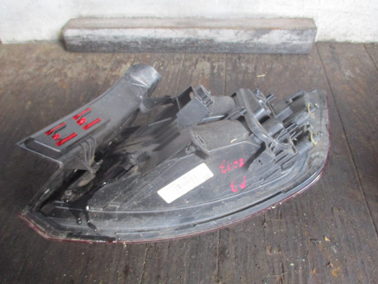 AUDI A3 8V 2013 NSR PASSENGER SIDE REAR TAIL LIGHT 8V4945095