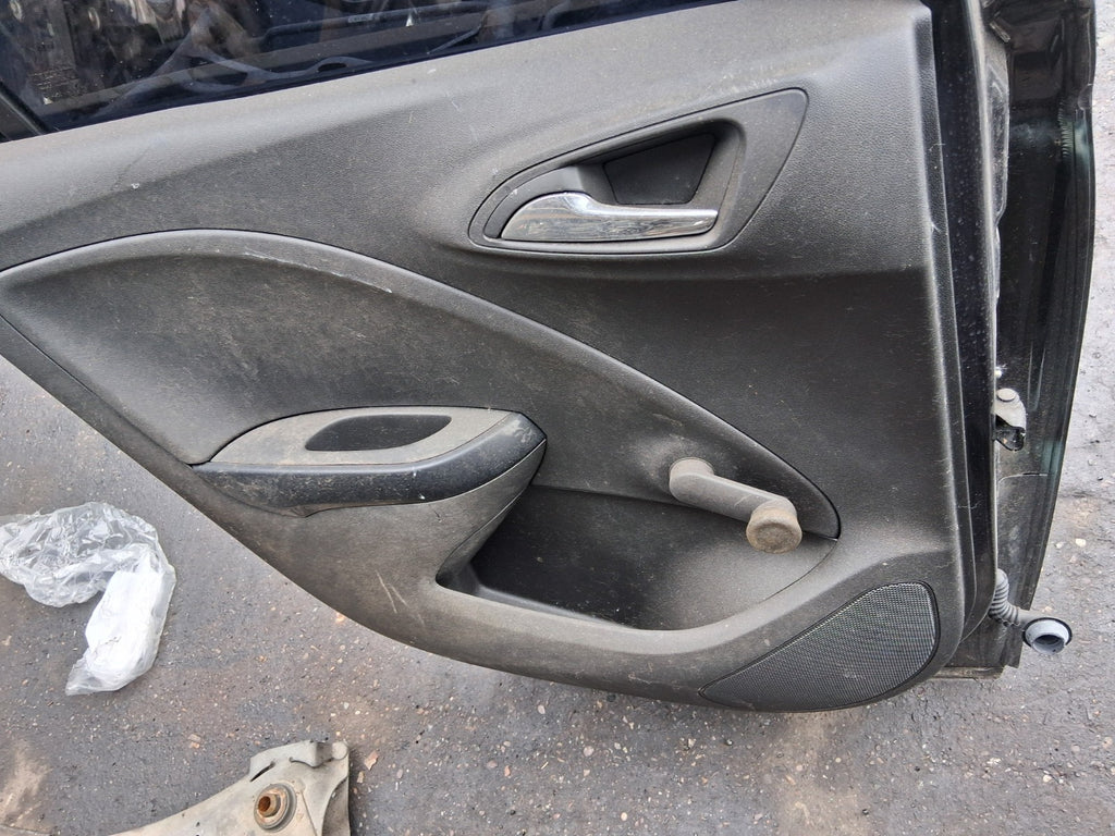 2015 VAUXHALL CORSA E NSR PASSENGER SIDE REAR DOOR COMPLETE BLACK Z22C CARBON