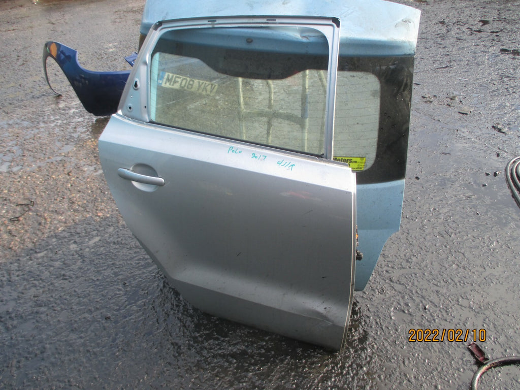 VOLKSWAGEN POLO MK5 6C 6R 5 DOOR DRIVER OFF SIDE REAR DOOR SILVER