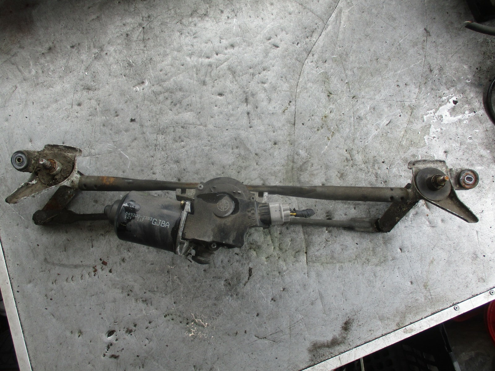 MAZDA 6 12V FRONT WINDSCREEN WIPER MOTOR LINKAGE 8492002383