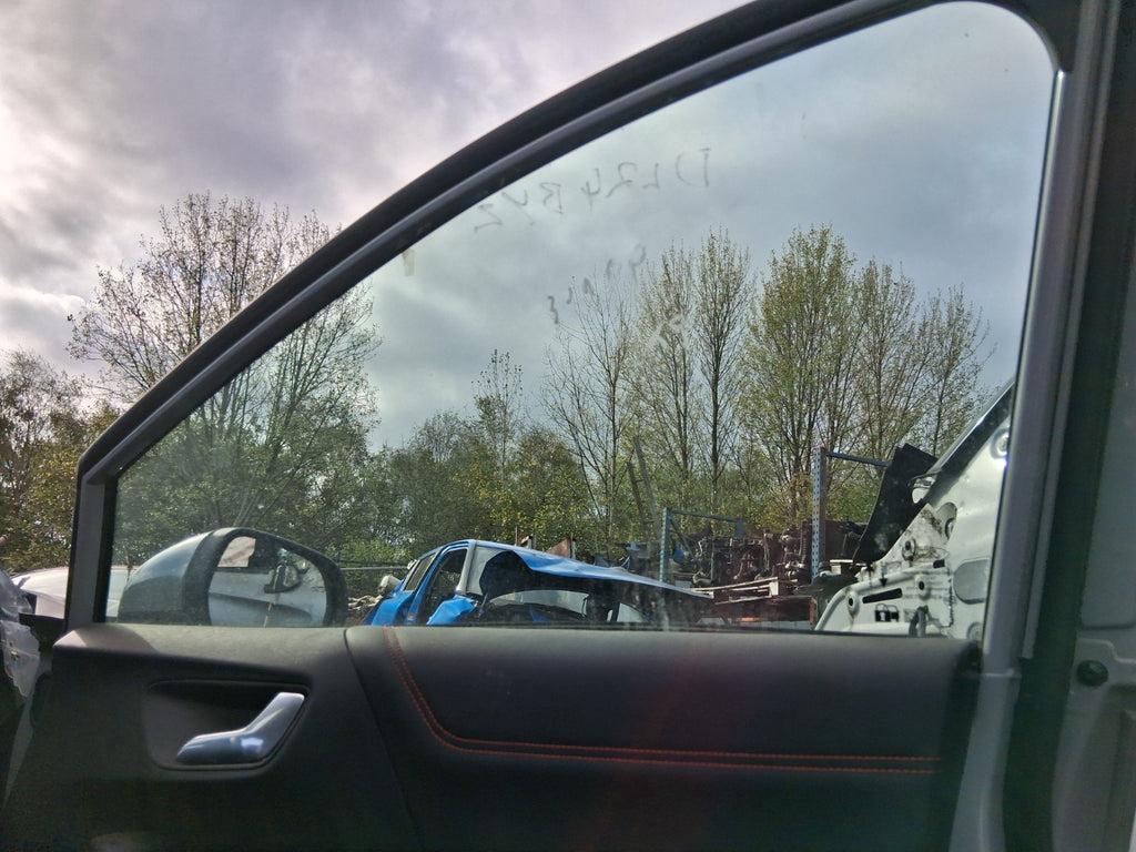 2024 FORD PUMA ST LINE OSF DRIVER SIDE FRONT RIGHT WINDOW GLASS