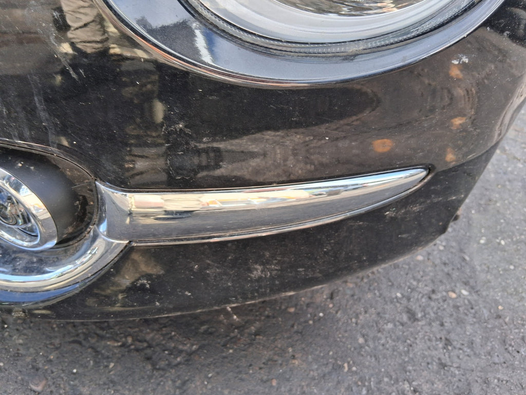 2025 FIAT 500 MHEV FRONT COMPLETE BUMPER WITH GRILLS & FOG LIGHTS (DAMAGED)