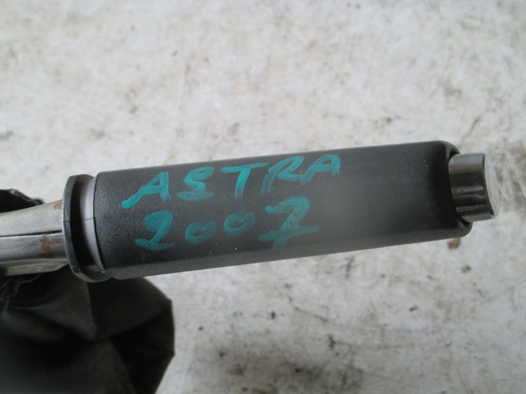 VAUXHALL ASTRA H 2007 HANDBRAKE HANDLE LEVER MECHANISM 13122307