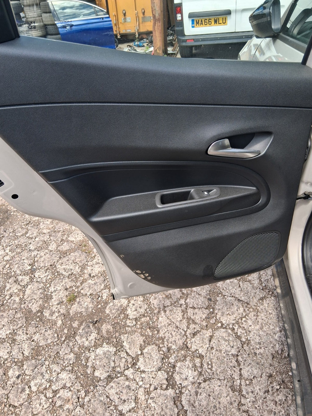 2025 ALFA ROMEO JUNIOR NSR PASSENGER SIDE REAR DOOR CARD PANEL
