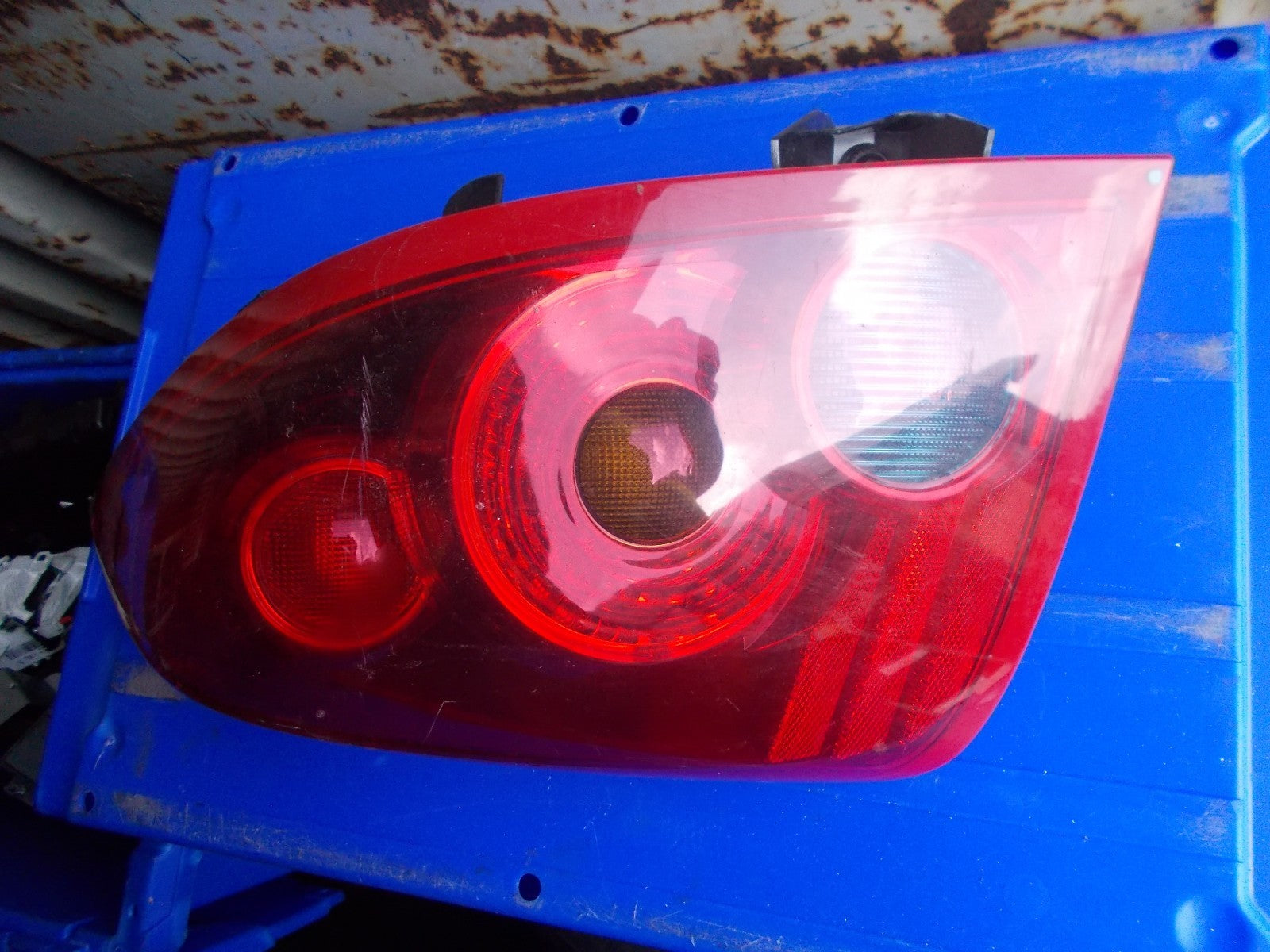 2001 HYUNDAI COUPE OSR DRIVERS SIDE REAR TAIL LIGHT