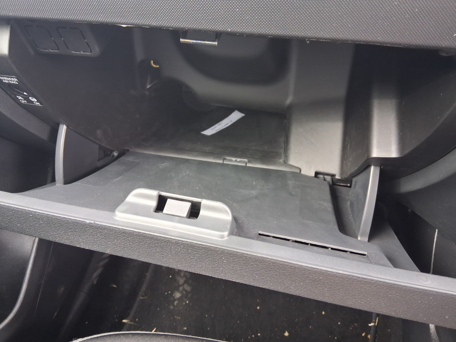 2020 SKODA FABIA MK3 NJ HATCHBACK FRONT DASHBOARD STORAGE COMPARTMENT GLOVEBOX
