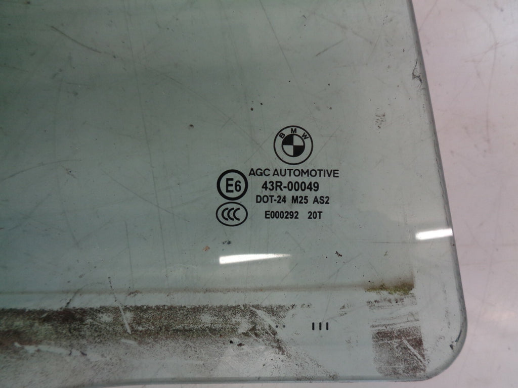 BMW 5 SERIES 2012 F11 OSR DRIVER SIDE REAR DOOR WINDOW GLASS E643R00049