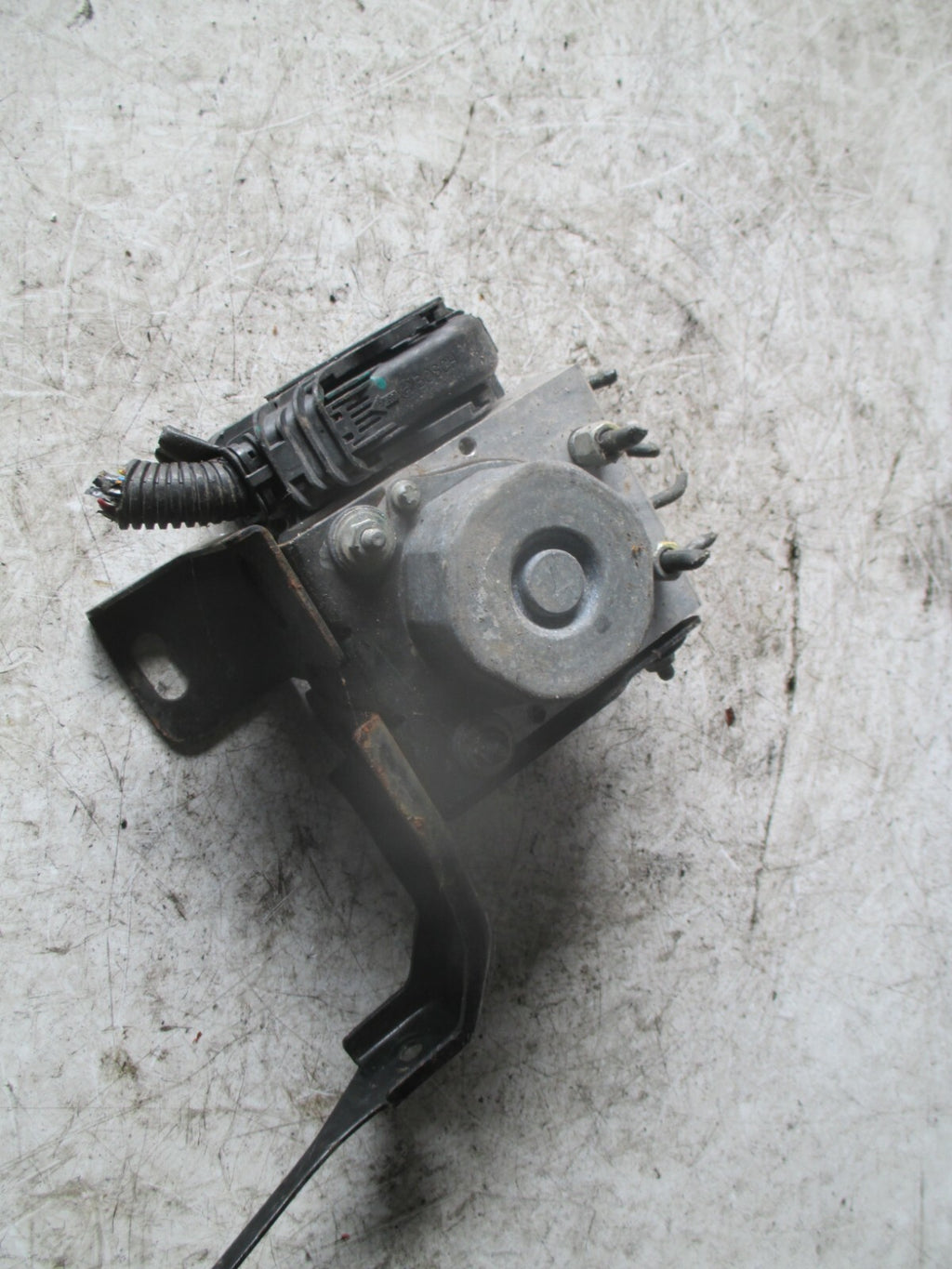 NISSAN MICRA K13 2014 ABS BRAKING PUMP 476603HN5
