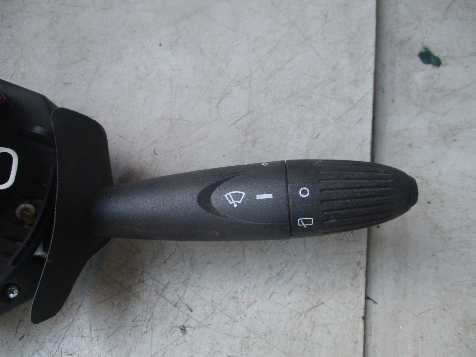 FIAT 500 2014 INDICATOR & WINDSCREEN WIPER STALKS SQUIB 2240079500