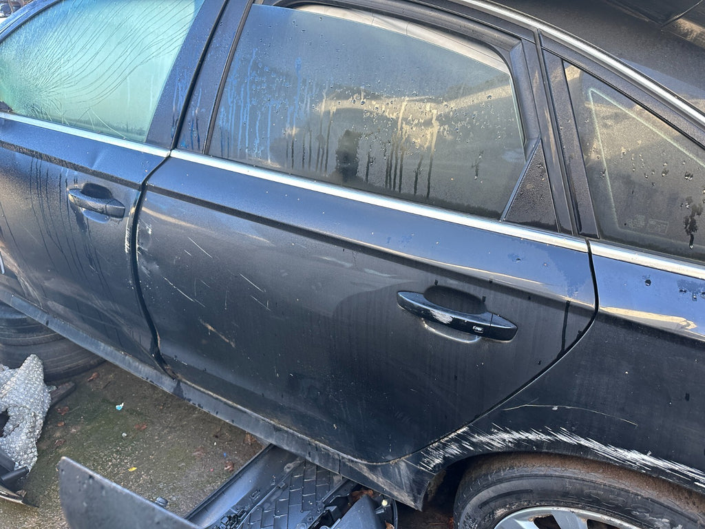 2017 AUDI A6 C7 SALOON NSR PASSENGER SIDE REAR DOOR COMPLETE BLACK LY9B DENTS