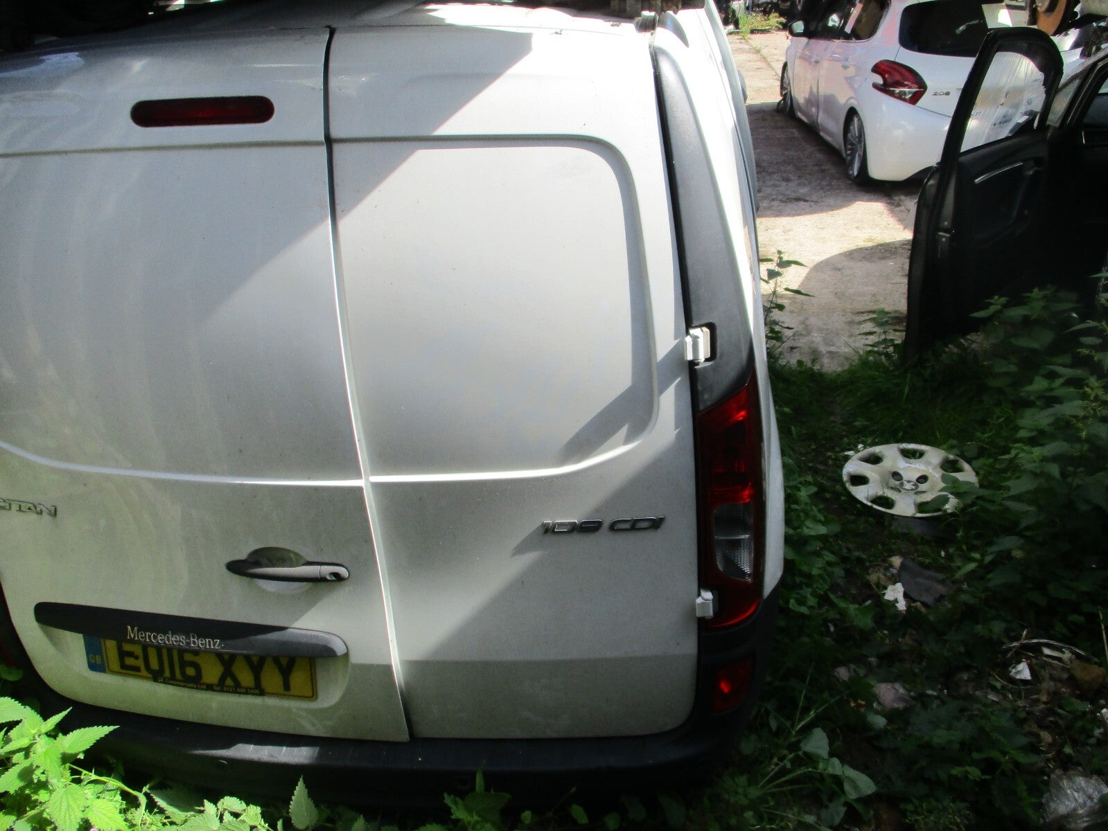 MERCEDES BENZ CITAN W415 2016 NS PASSENGER SIDE MANUAL FOLD WING MIRROR