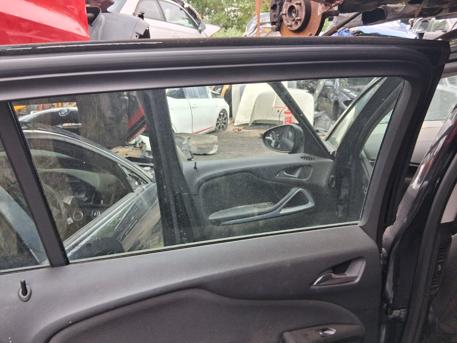 2014 VAUXHALL ZAFIRA TOURER C MK3 NSR PASSENGER SIDE REAR WINDOW GLASS