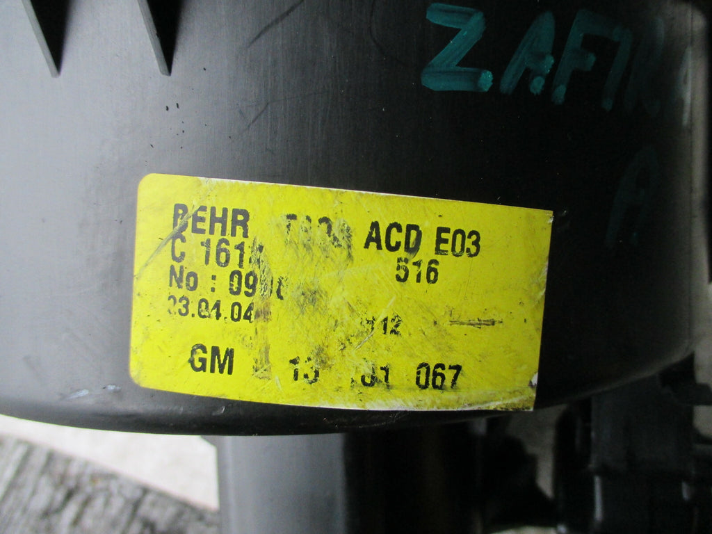 VAUXHALL ZAFIRA A MK1 1999 - 2005 HATER FAN BLOWER MOTOR ASSEMBLY UNIT 9400525