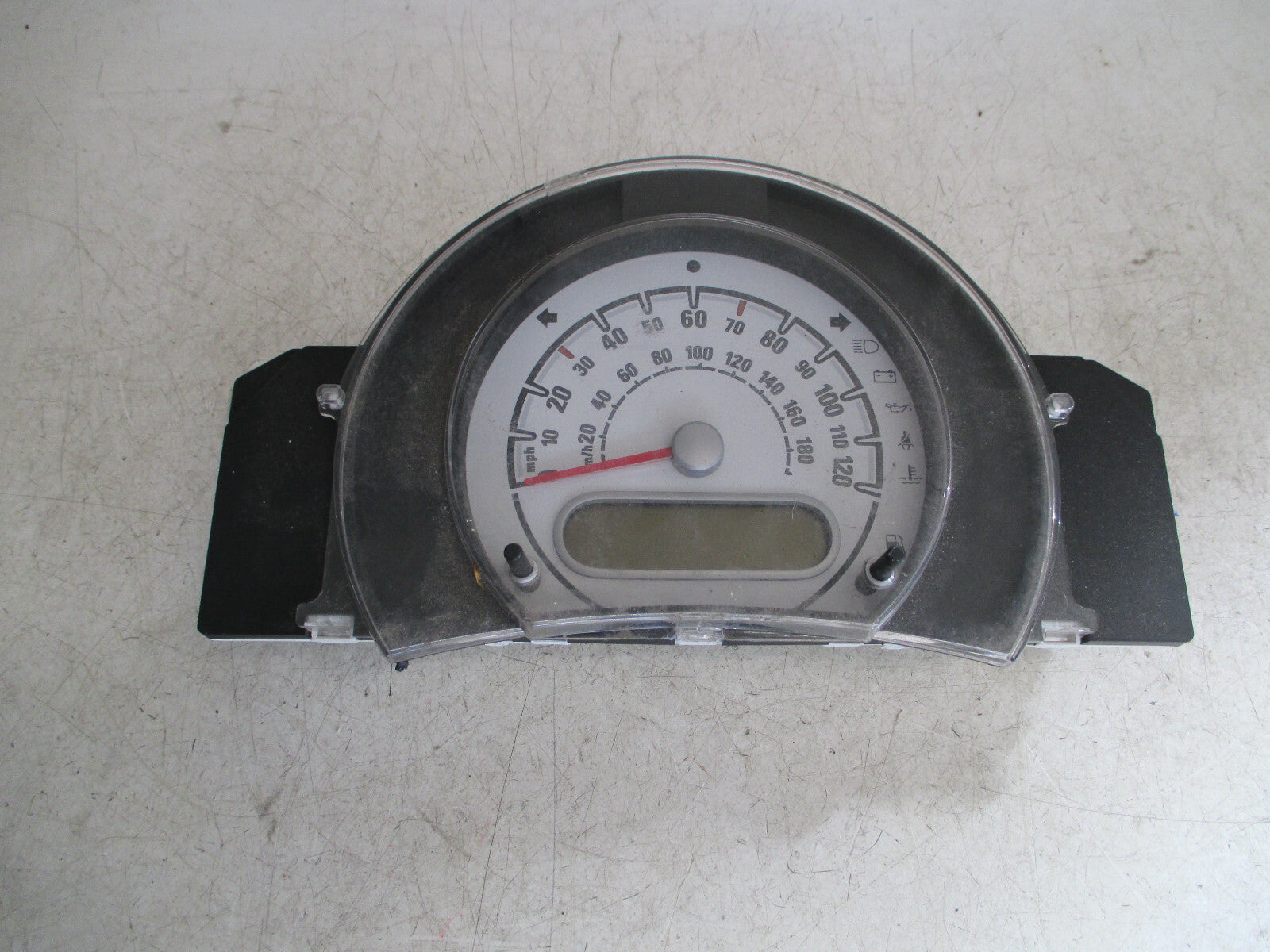 VAUXHALL AGILA  MK2 2010 1.2 PETROL SPEEDOMETER INSTRUMENT CLUSTER 3410052K1