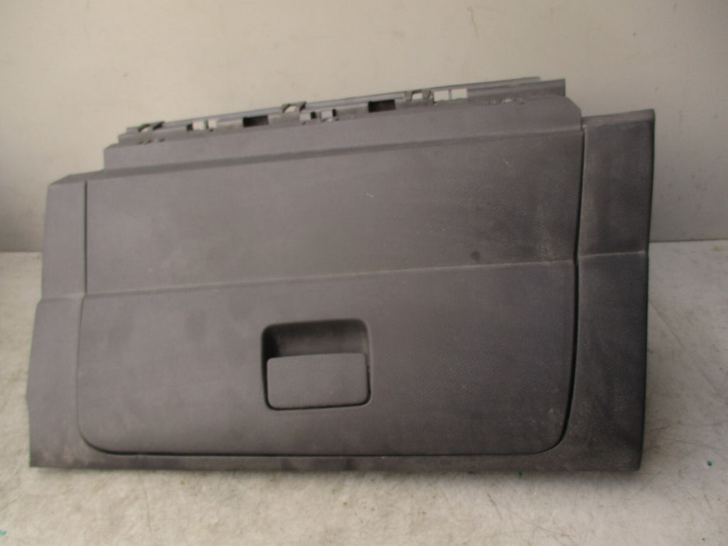 2019 NISSAN MICRA K14 MK5 GLOVEBOX COMPARTMENT BOX 685105FF1A