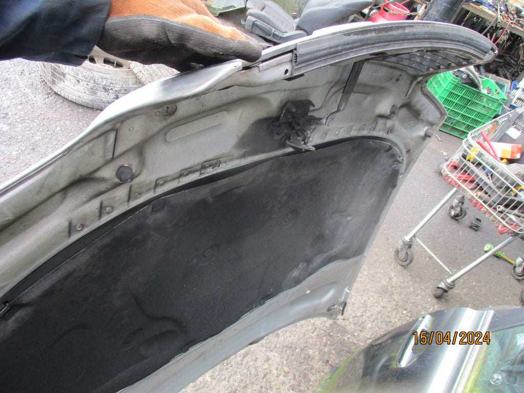 AUDI A6 C5 2002 FRONT COMPLETE BONNET HOOD SILVER