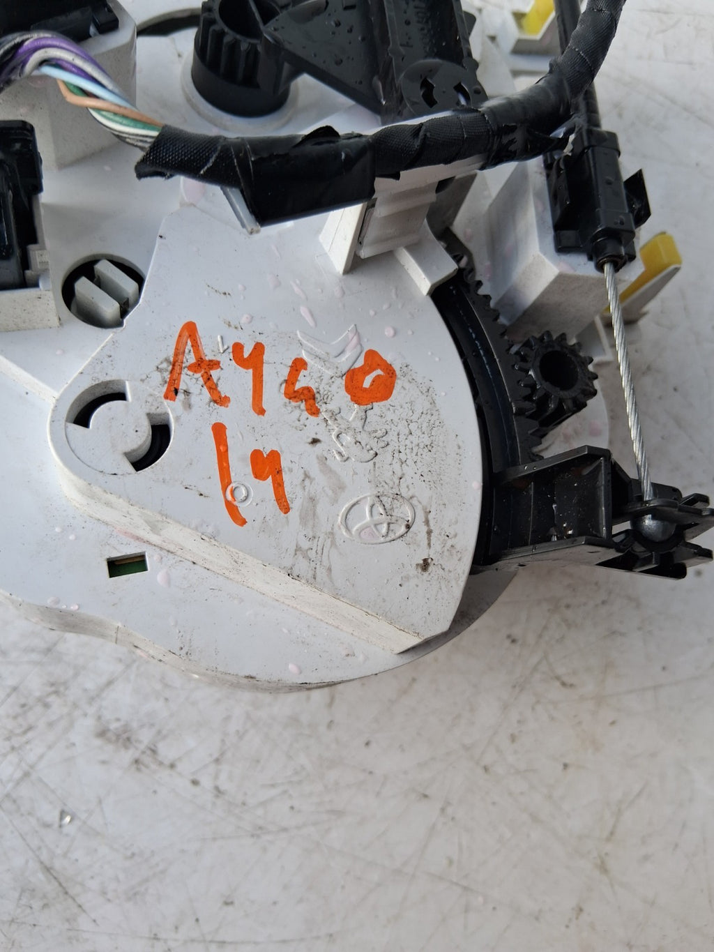 2019 TOYOTA AYGO HEATER AC CLIMATE CONTROL PANEL 55900YV030