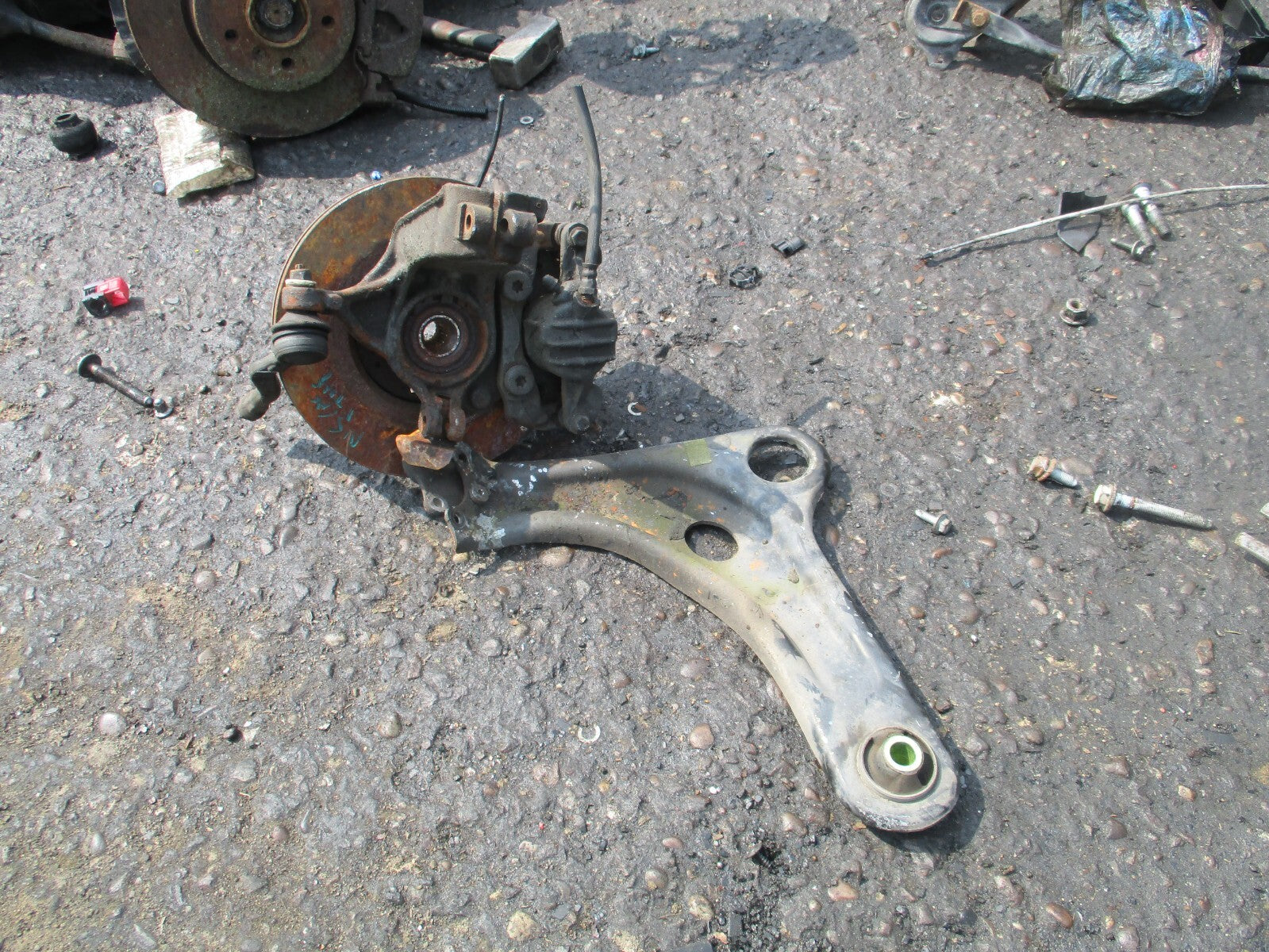 CITROEN C4 CACTUS 2018 1.2 PETROL MANUAL NS PASSENGER SIDE WHEEL BEARING HUB