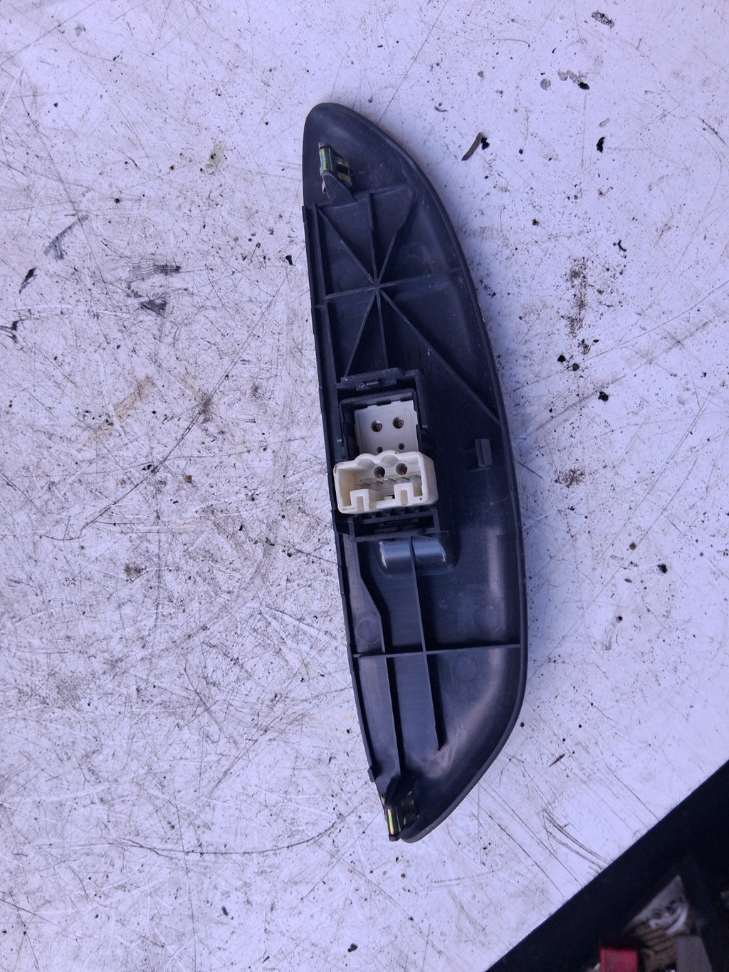 2004 TOYOTA YARIS MK1 NSF PASSENGER SIDE FRONT LEFT WINDOW CONTROL SWITCH