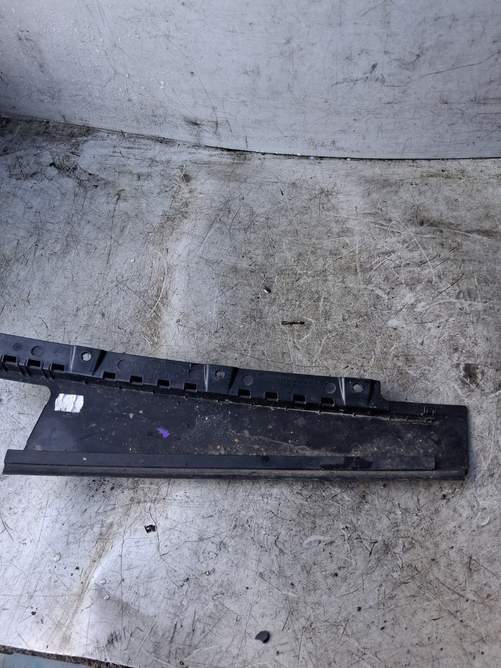 2021 MERCEDES A CLASS PILLAR TRIM A1777320100