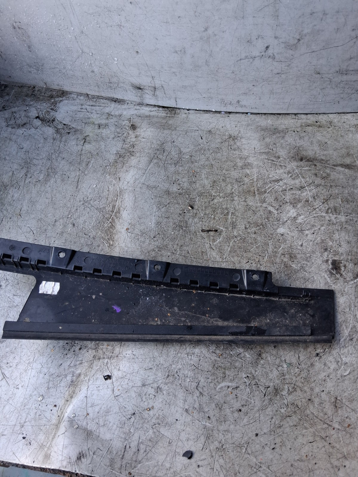 2021 MERCEDES A CLASS PILLAR TRIM A1777320100