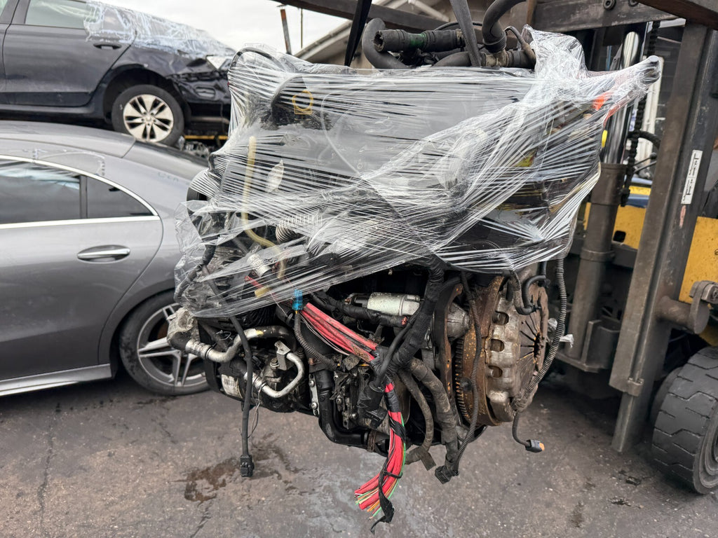2014 RENAULT TRAFIC 2.0 DIESEL ENGINE COMPLETE M9R 692 SPARES SEE VIDEO
