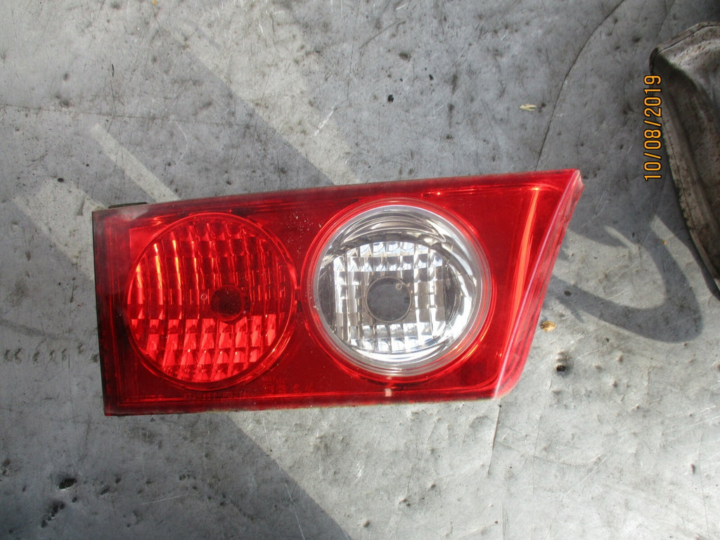 HONDA ACCORD MK7 NSR PASSENGER SIDE REAR INNER TAILGATE BOOTLID BOOT LIGHT