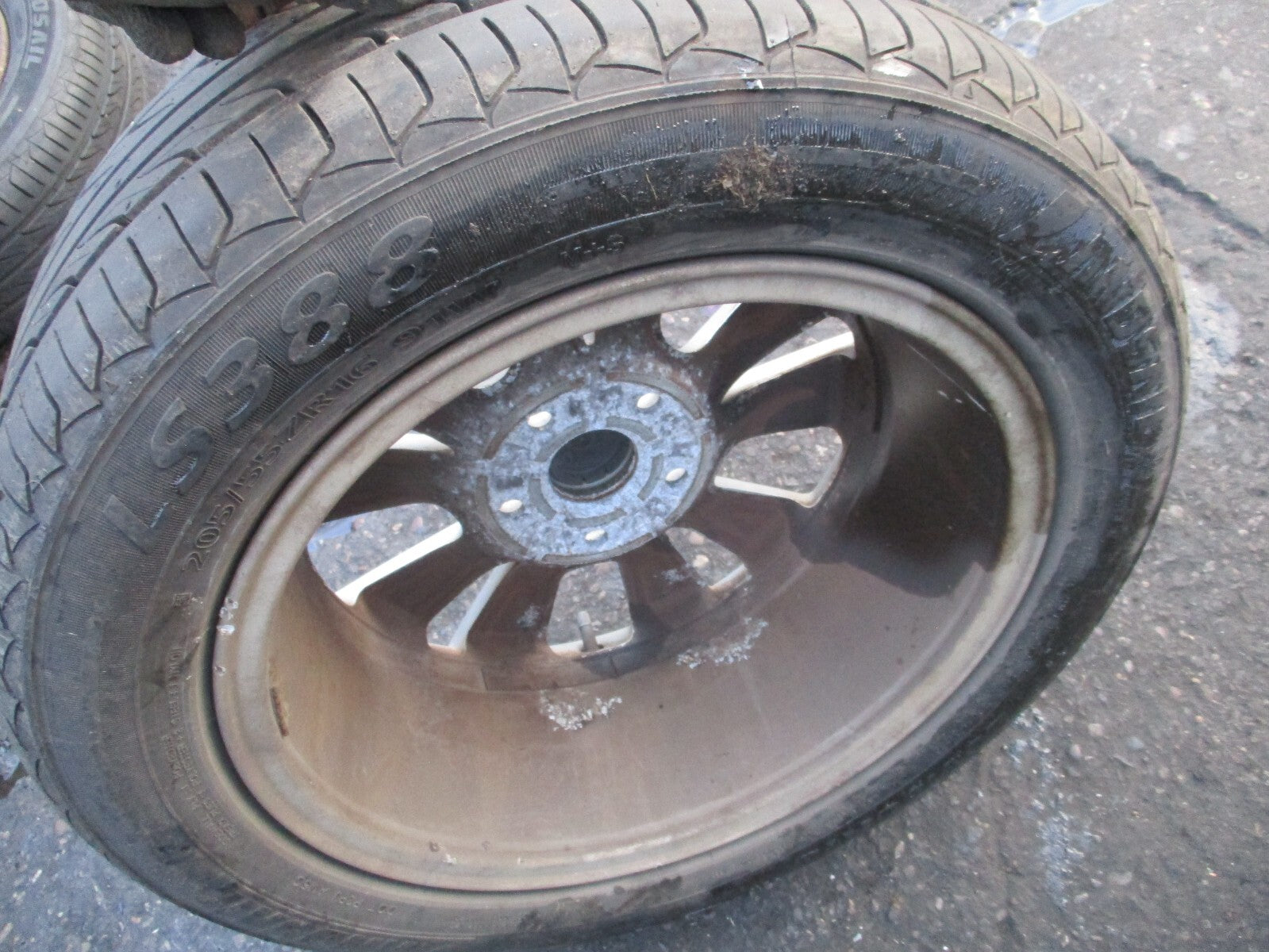 2013 VW VOLKSWAGEN GOLF MK7 16 INCH TORONTO ALLOY WHEEL WITH TYRE 205/55R16