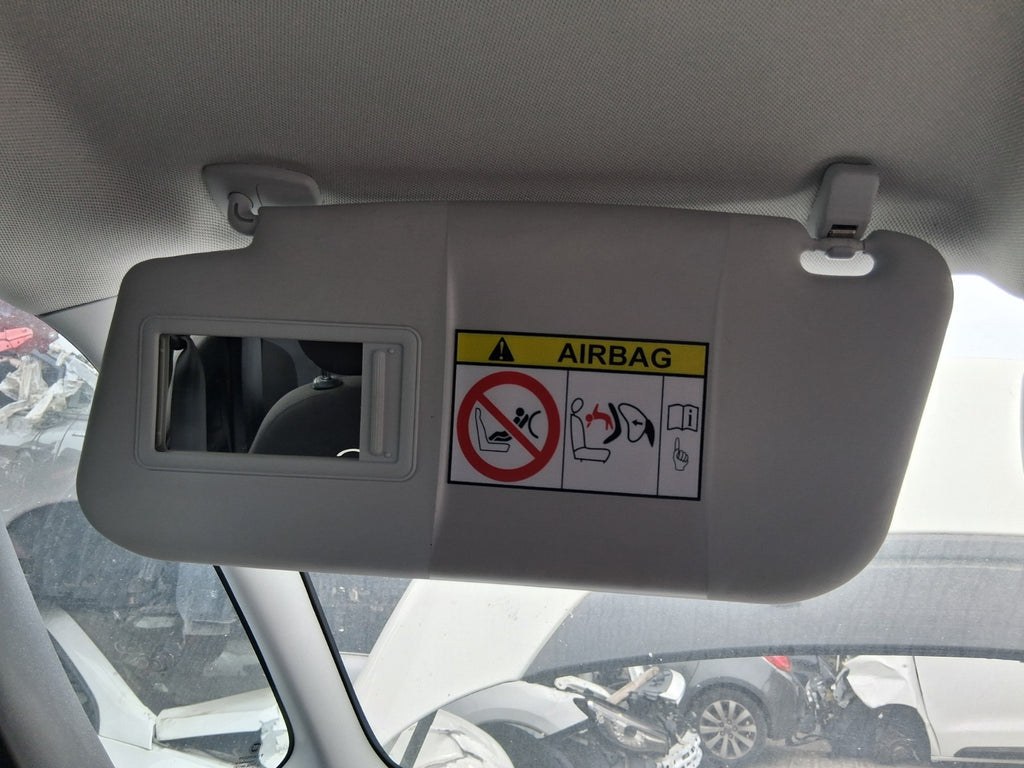 2019 FIAT 500L HATCH NSF PASSENGER SIDE FRONT INTERIOR SUN VISOR SHADE