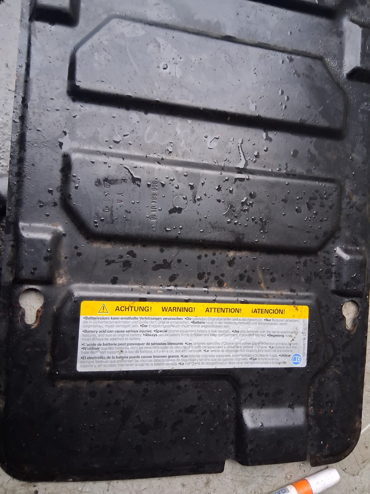 2016 MERCEDES SPRINTER MK2 W906 BATTERY COVER A9066840118