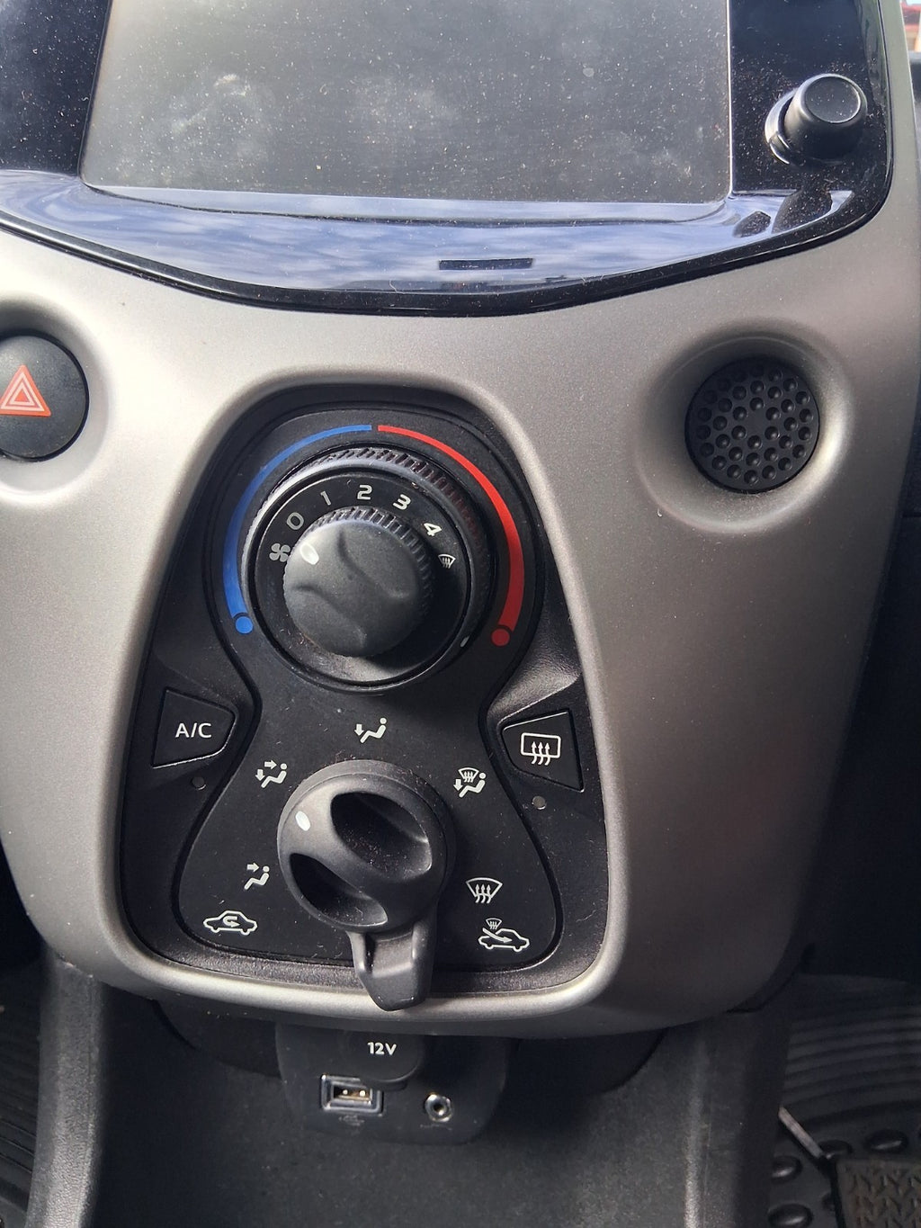 2016 PEUGEOT 108 MK2 AC HEATER CLIMATE CONTROL SWITCH PANEL