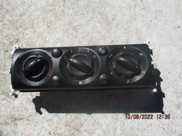 BMW MINI COOPER 2005 HEATER AC CLIMATE CONTROL SWITCH PANEL