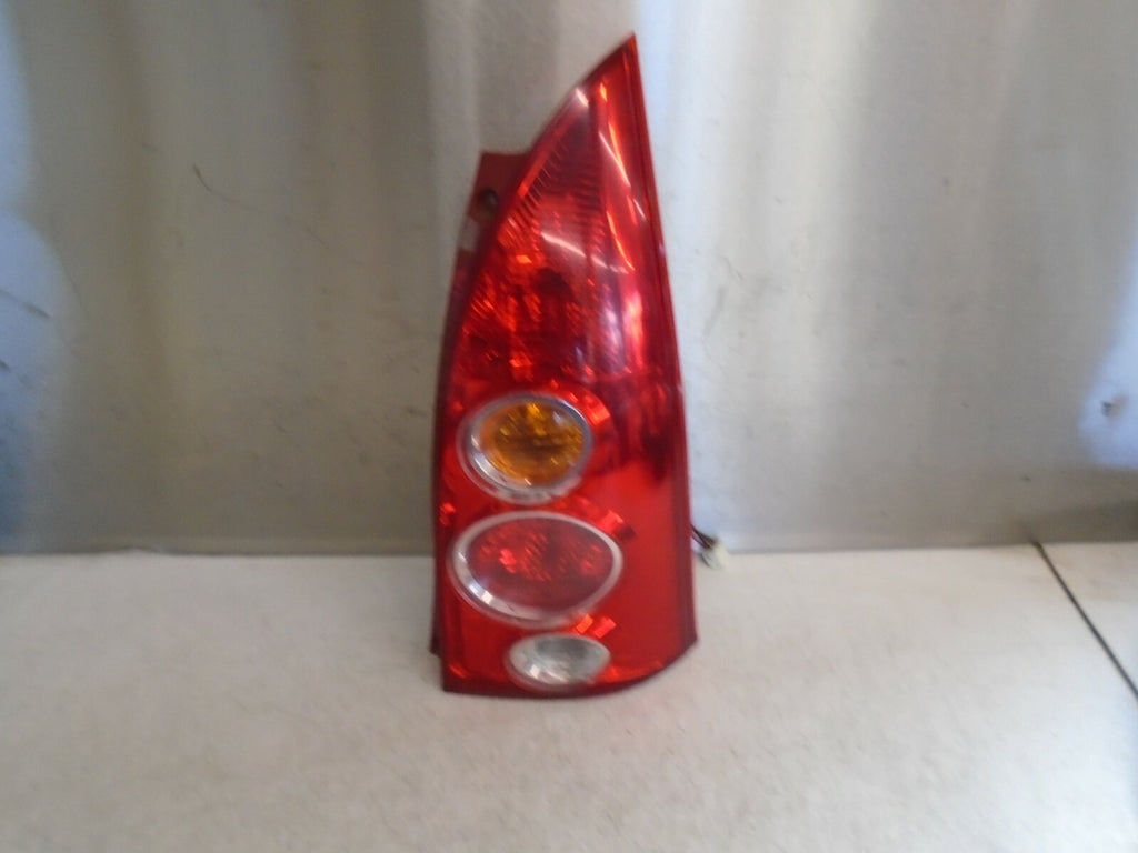 MAZDA PREMACY 2003 MK1 OS REAR DRIVE SIDE TAIL LIGHT TAIL LAMP 22061961