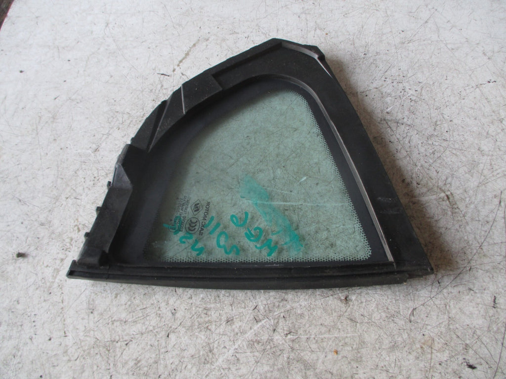 MG6 MK1 2011 5 DOOR NSR PASSENGER SIDE REAR QUARTER WINDOW GLASS
