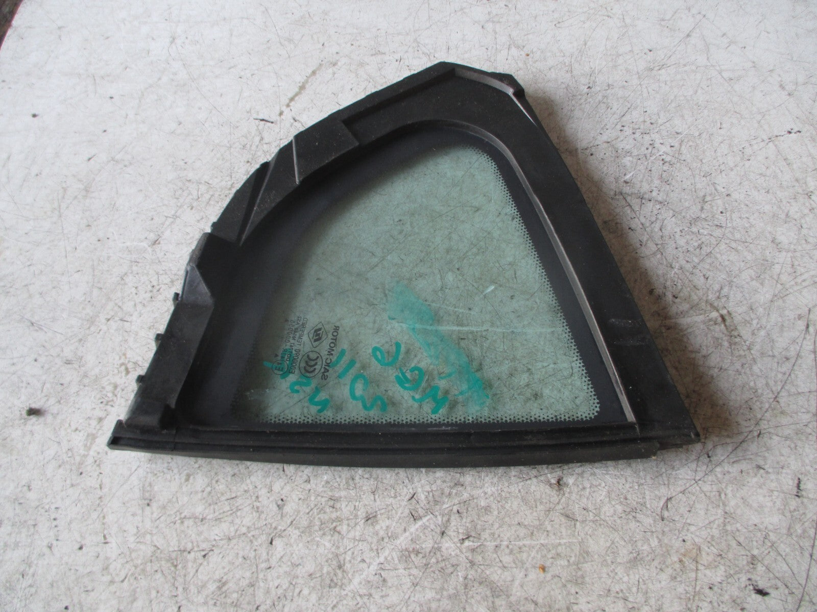 MG6 MK1 2011 5 DOOR NSR PASSENGER SIDE REAR QUARTER WINDOW GLASS