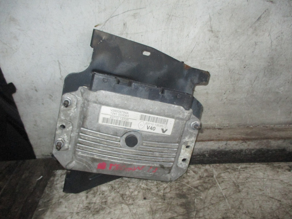 RENAULT MEGANE MK3 2010 1.6 PETROL ECU ENGINE CONTROL MODULE 237101353R