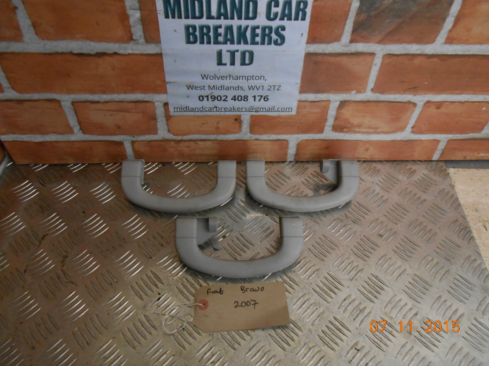 FIAT BRAVO MK2 2007 3 X INTERIOR ROOF GRAB HANDLES IN GREY