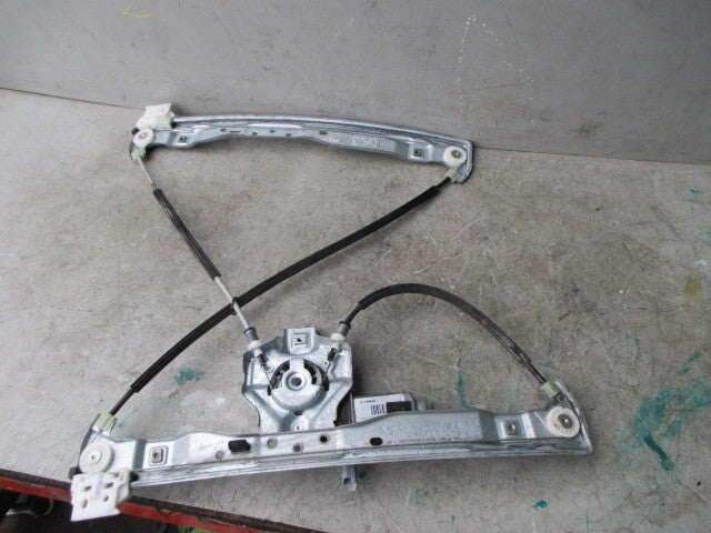 2011 CITROEN DS3 NSF PASSENGER SIDE WINDOW MOTOR AND REGULATOR