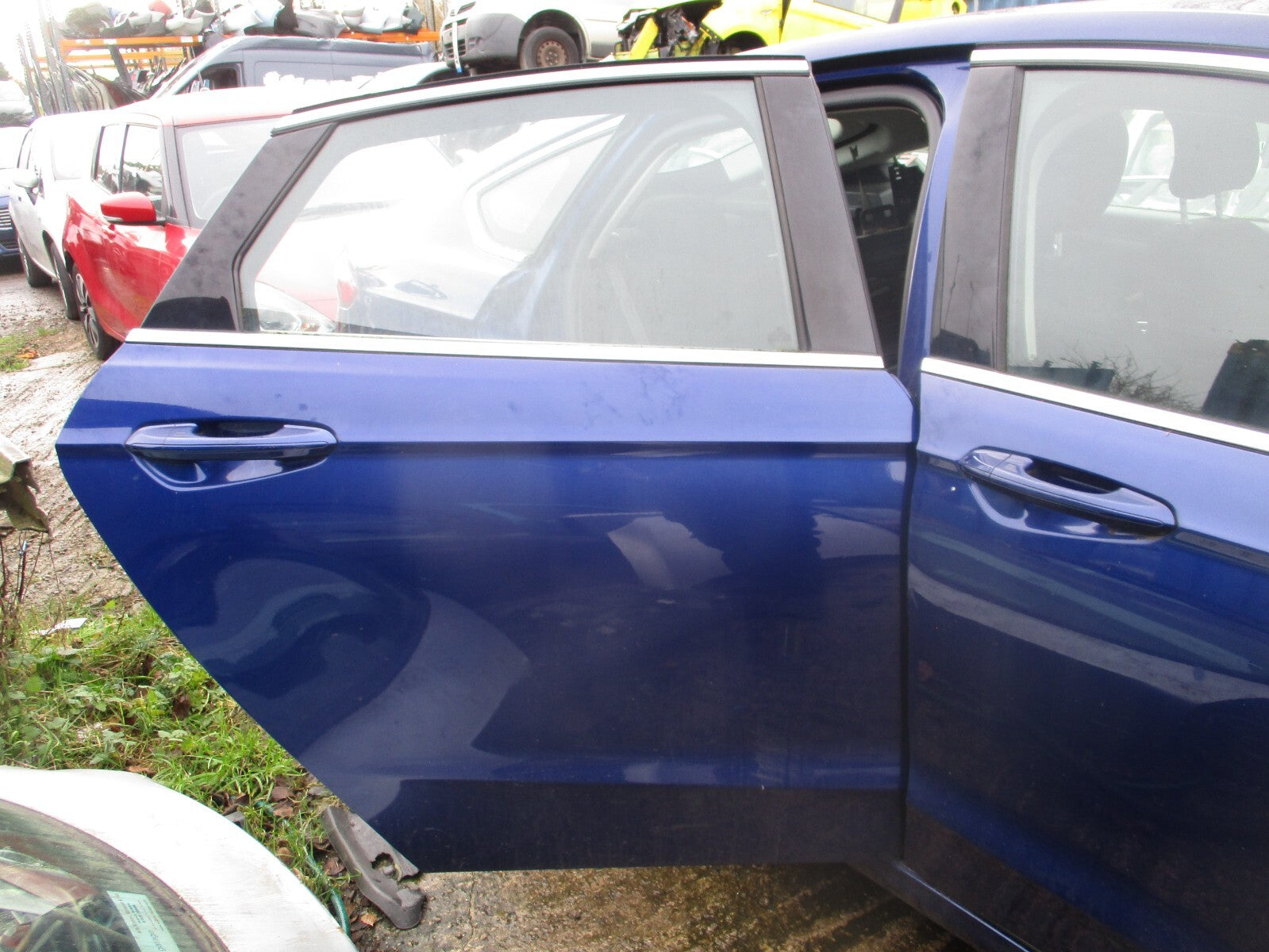 2017 FORD MONDEO MK5 HATCHBACK OSR DRIVER SIDE REAR BARE DOOR BLUE LD