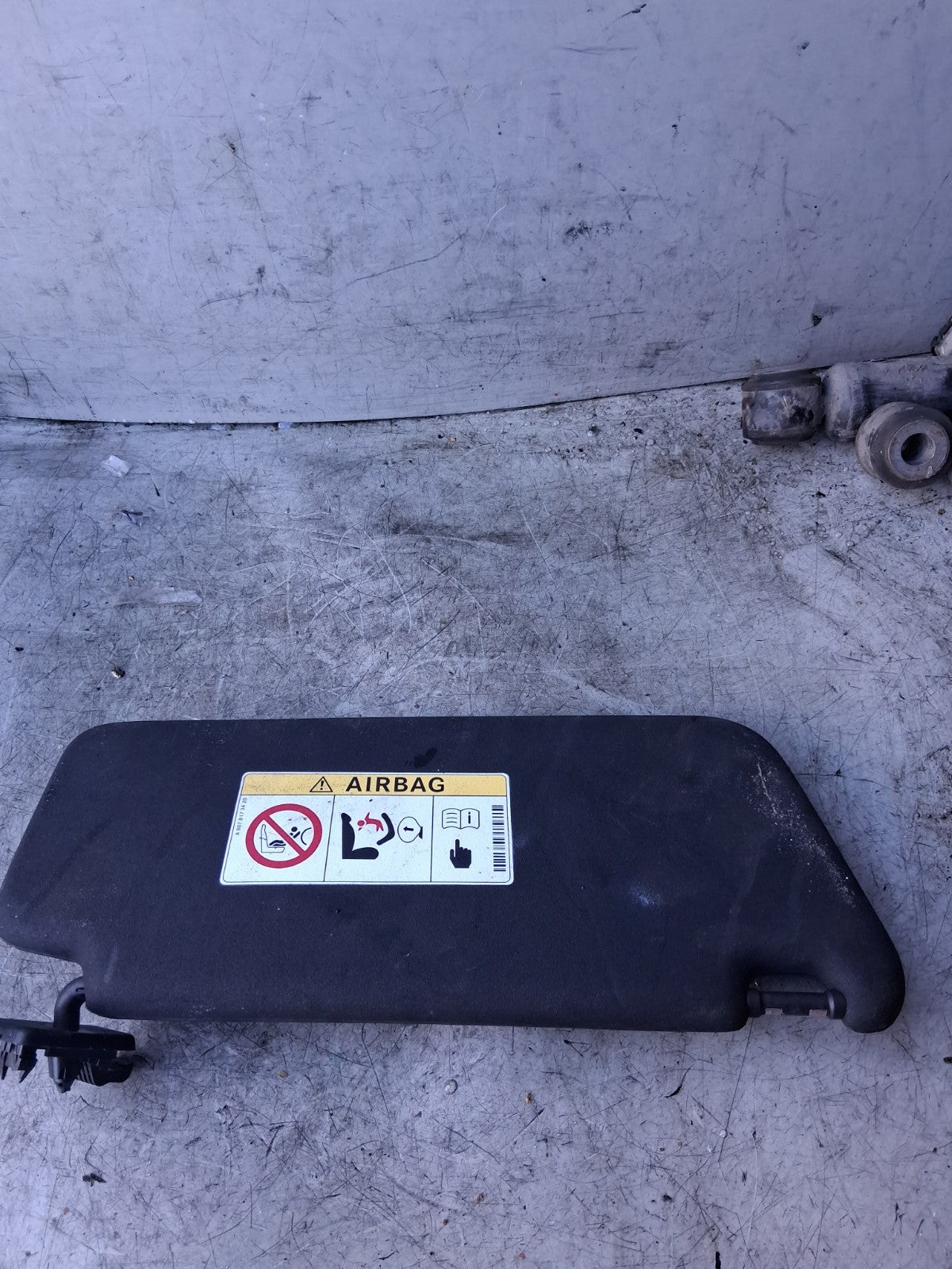 2015 MERCEDES C CLASS W204 NS PASSENGER SIDE FRONT SUN VISOR